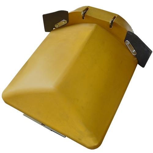 Poly Center Hood CLAAS Yellow 38 Inch Spacing